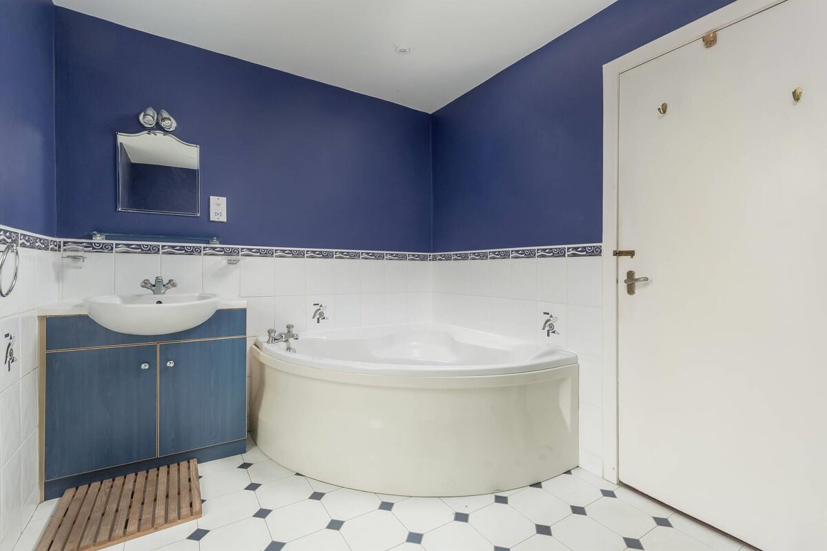 house for sale in Ravelston Park, Edinburgh, EH4 EDN012325900