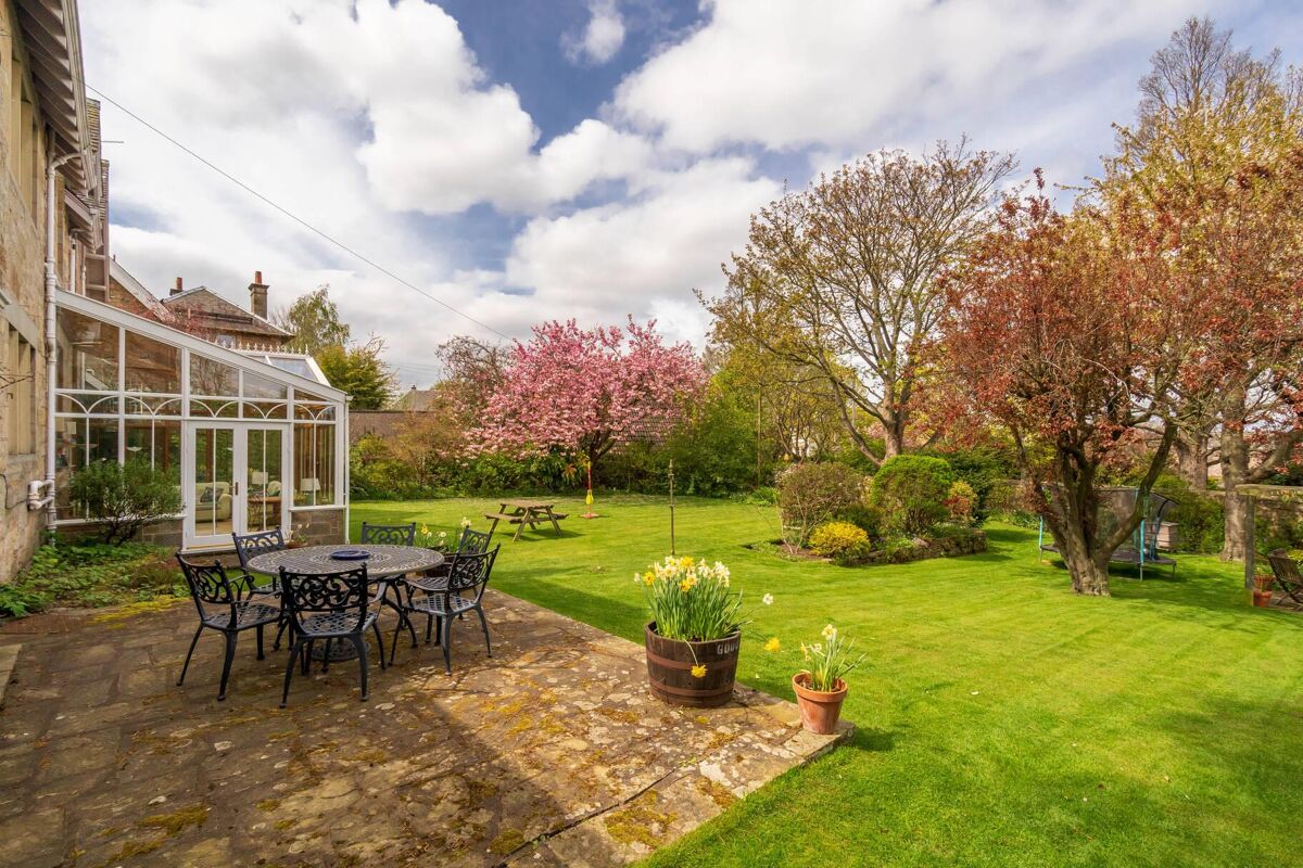 house for sale in Ravelston Park, Edinburgh, EH4 EDN012325900