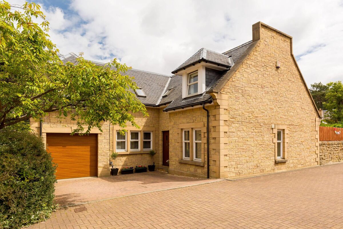 house for sale in Ettrick Loan, Edinburgh, EH10. EDN012338378