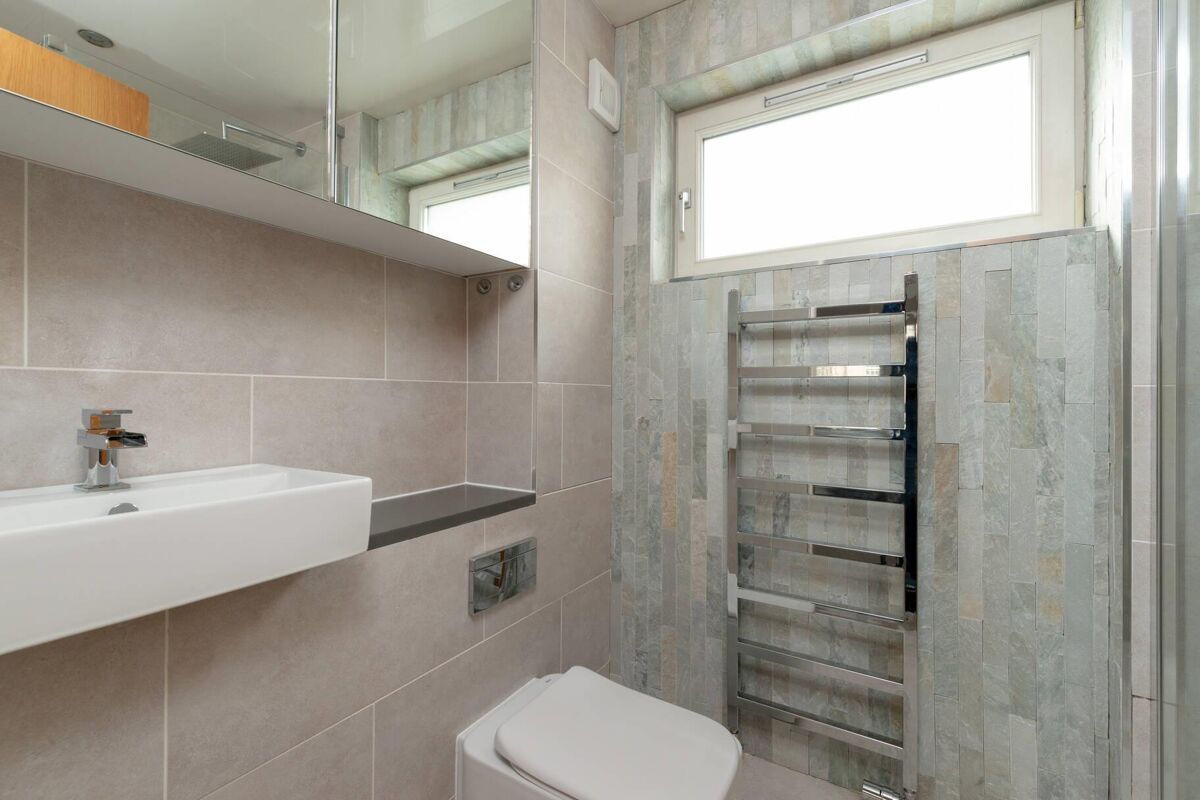 flat for sale in New Broughton, Edinburgh, EH3 EDN012359015 Knight