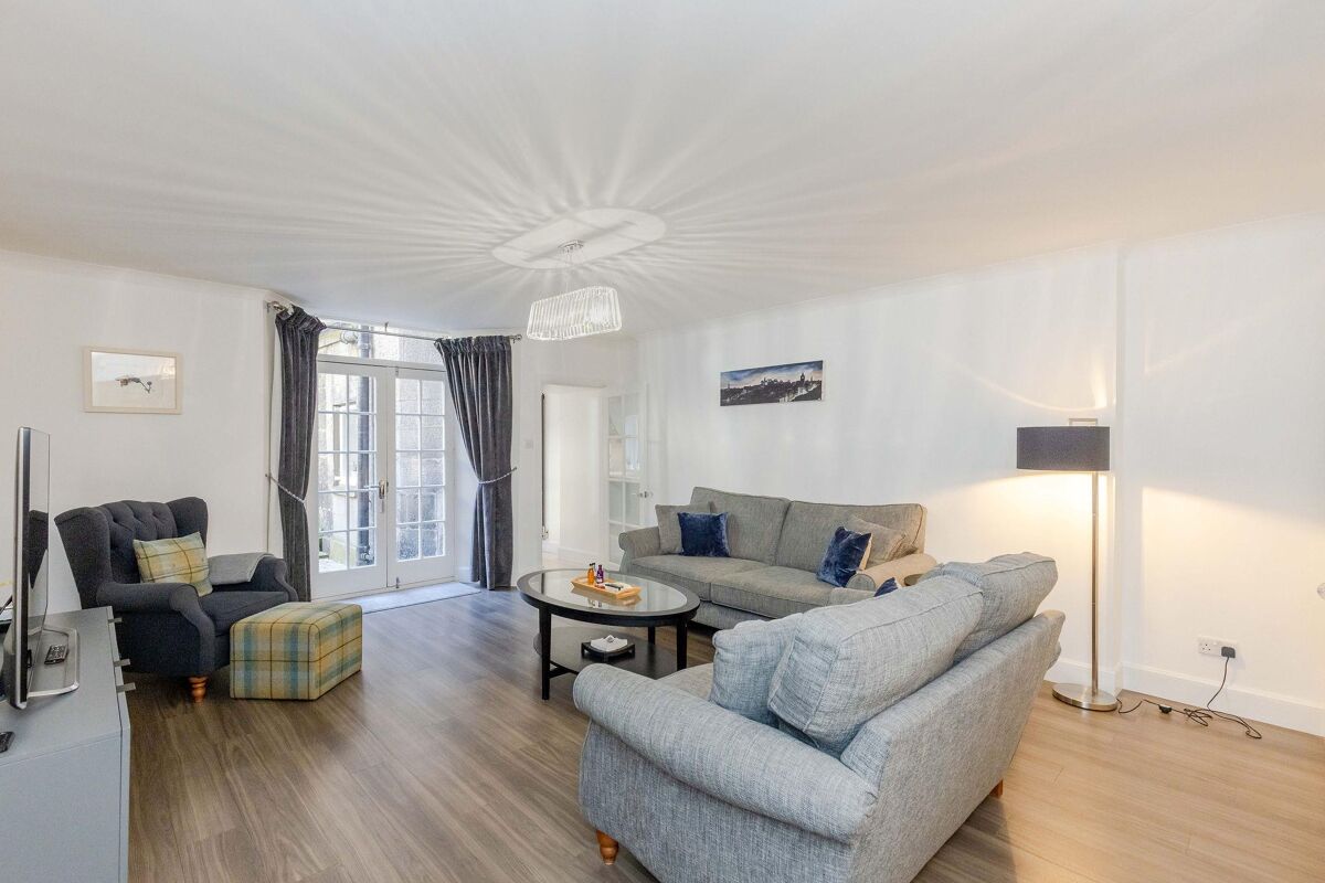 flat for sale in Queen Street, Edinburgh, EH2 EDN012359299 Knight Frank