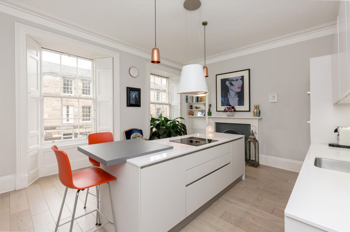 flat for sale in Cumberland Street, Edinburgh, EH3 EDN012361214