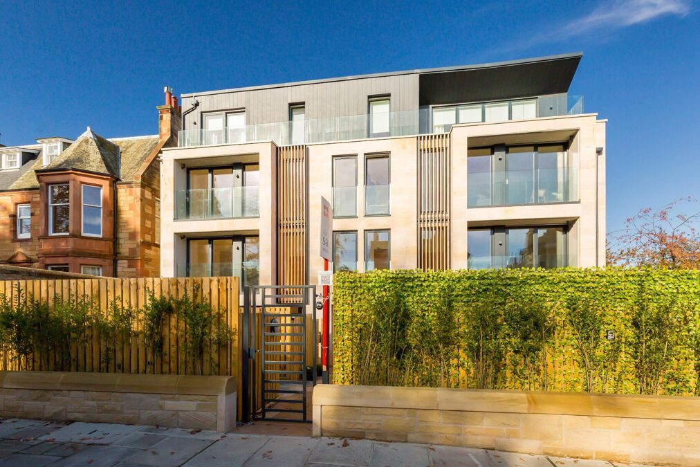 Image of Morningside Drive, Edinburgh, EH10