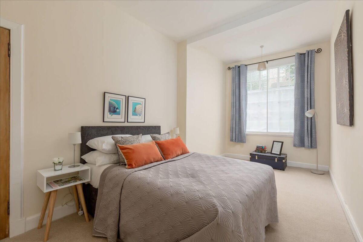 flat for sale in Palmerston Place, Edinburgh, EH12 EDN012379663