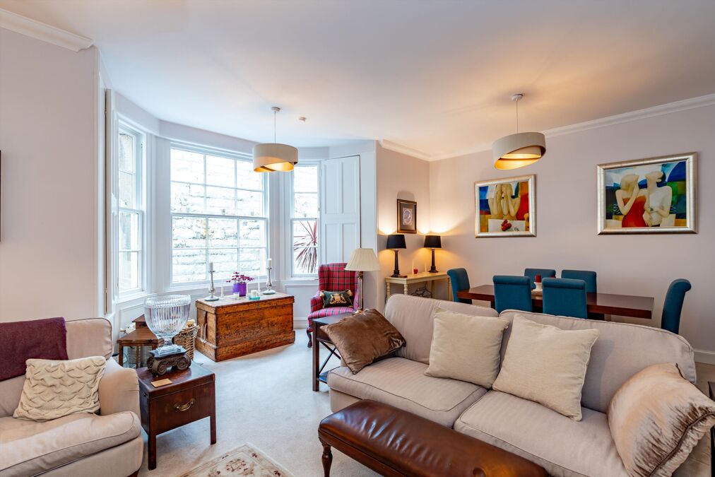 Image of Belgrave Crescent Lane, Edinburgh, EH4