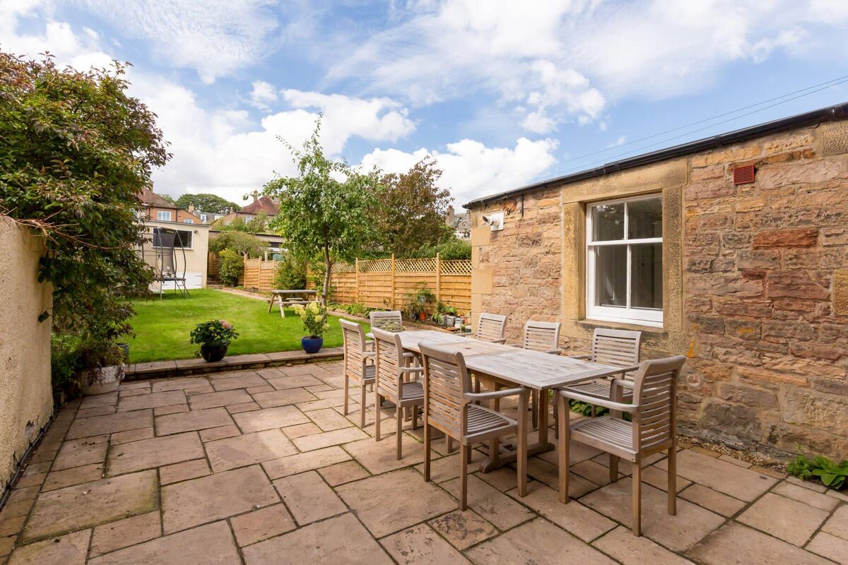 house for sale in Kingsburgh Road, Edinburgh, EH12 EDN012382828