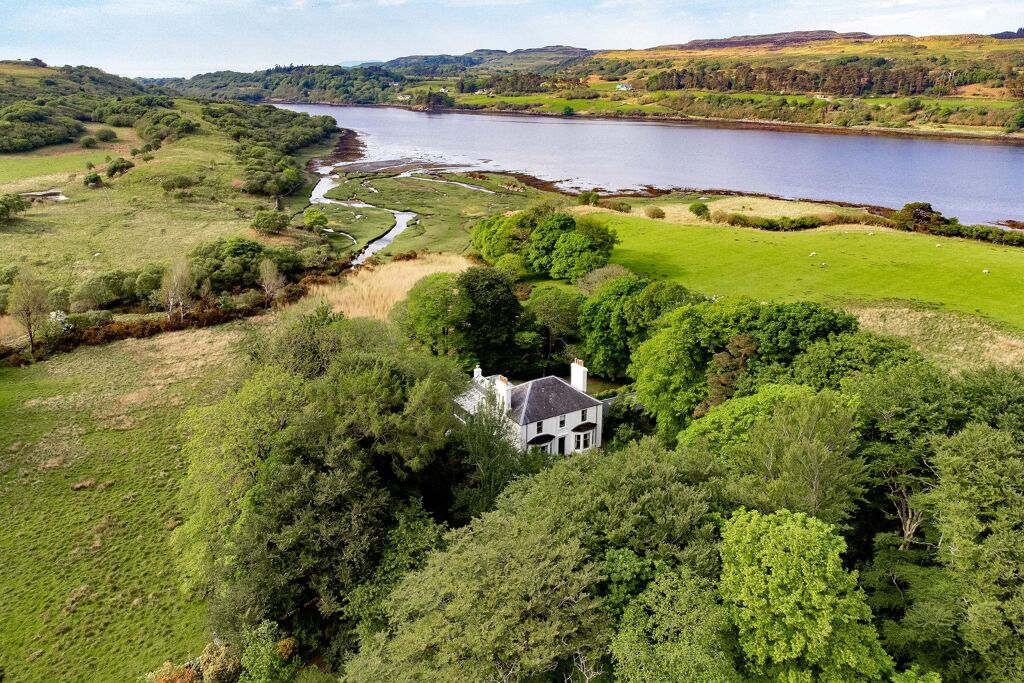 Image of West Ardhu, Dervaig, Isle of Mull, Argyll and Bute, PA75 6QR