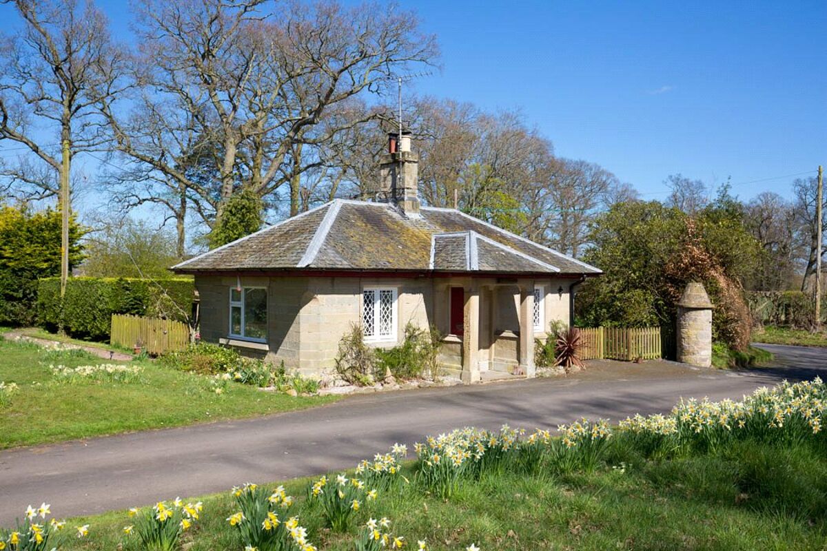 house for sale in Coldstream, Scottish Borders, TD12 EDN130070