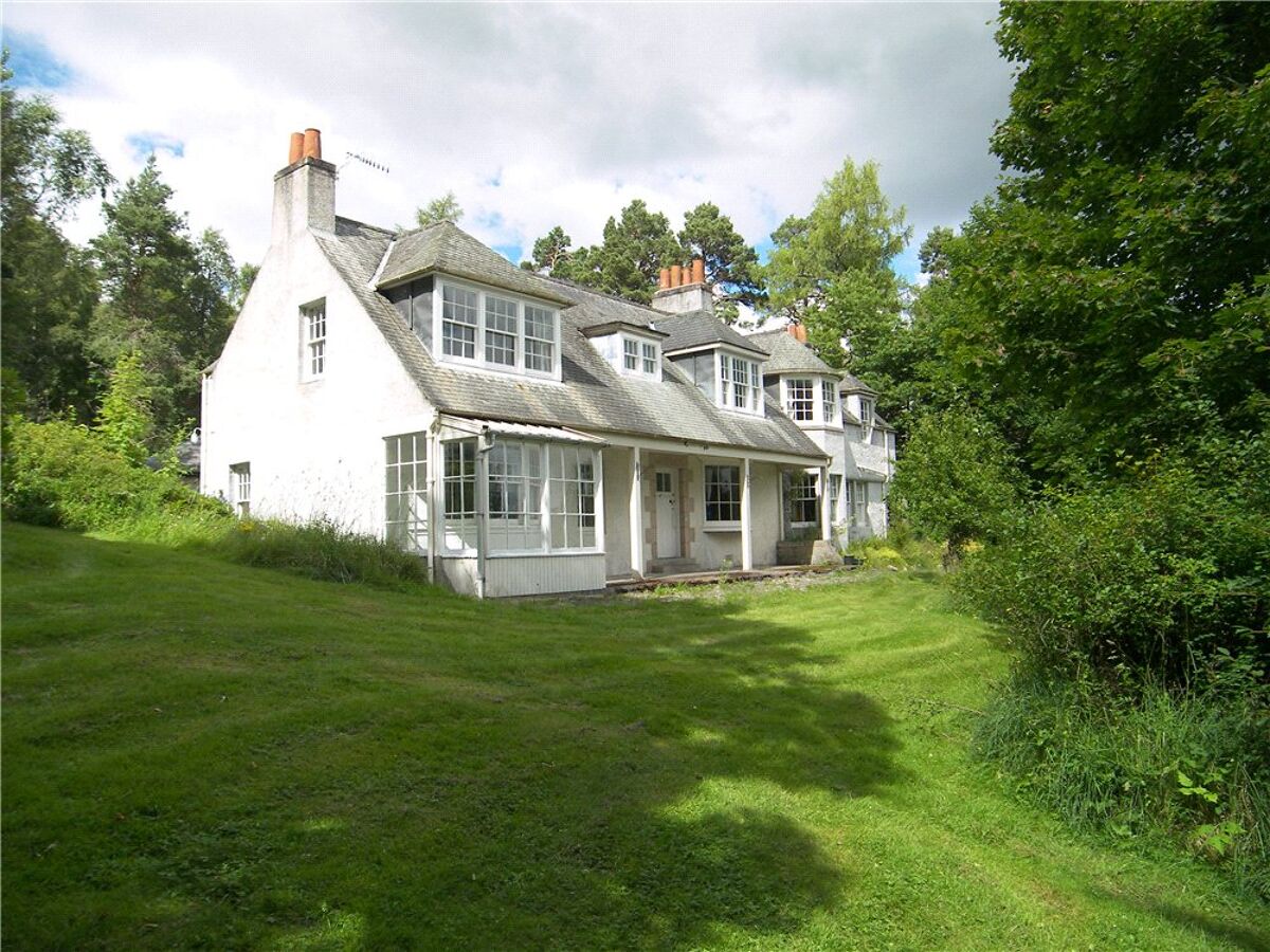 house for sale in Skye Of Curr Road, Dulnain Bridge, GrantownOnSpey