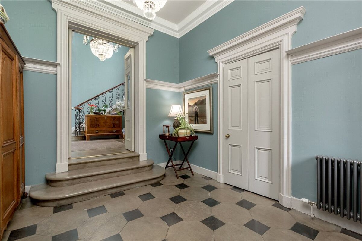 house for sale in Linlithgow, West Lothian, EH49 EDN160029 Knight Frank