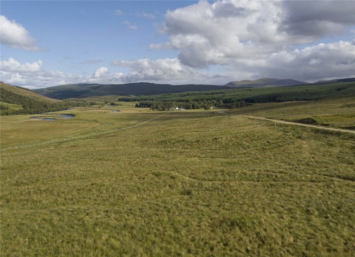 Land for sale in Loubcroy Estate - Lot 2 (447 Acres), Lairg, Highland ...