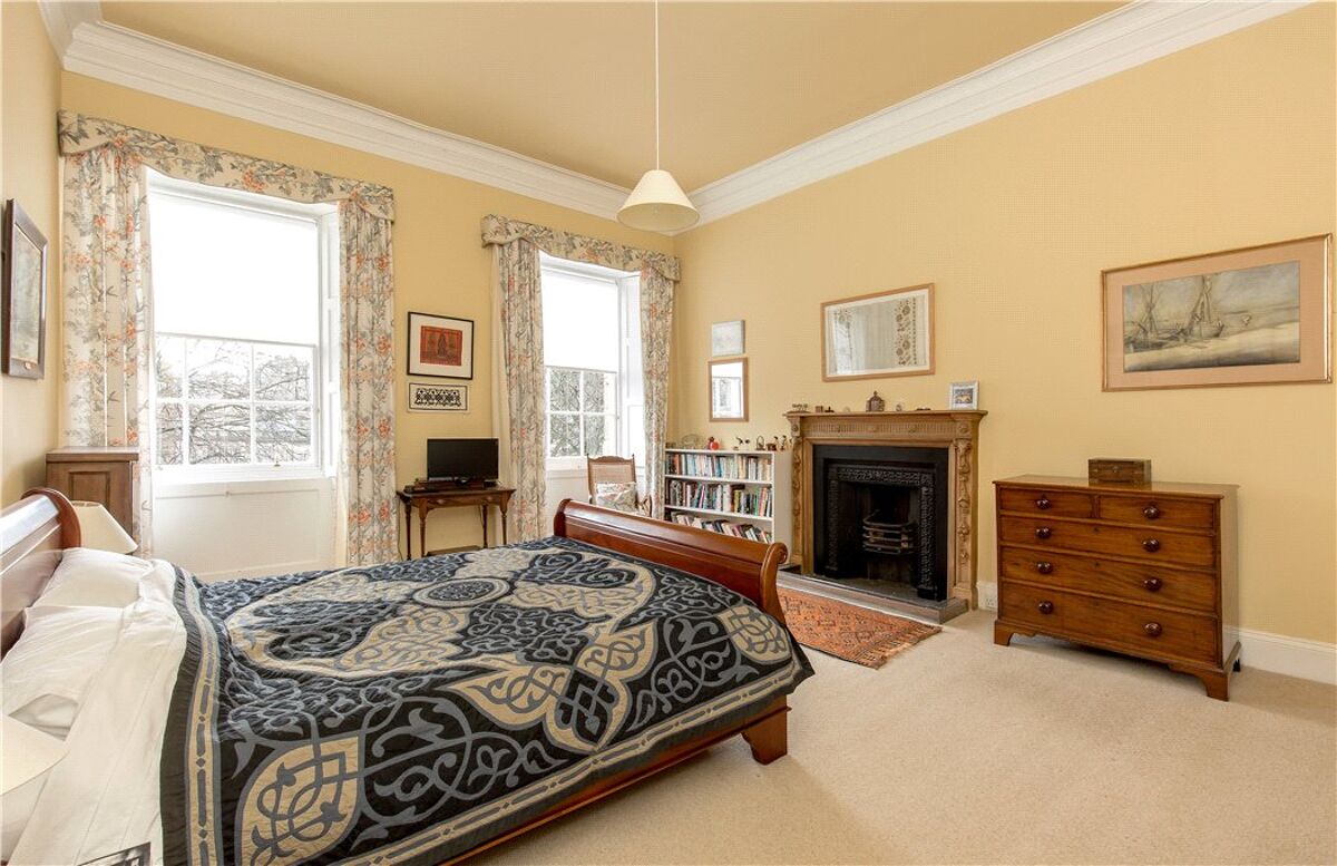 house for sale in St. Bernards Crescent, Edinburgh, Midlothian, EH4