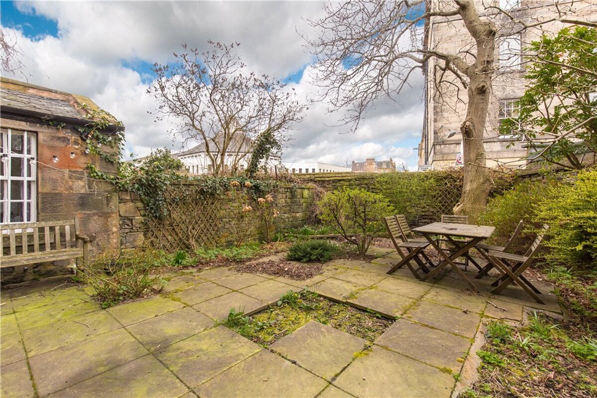 house for sale in St. Bernards Crescent, Edinburgh, Midlothian, EH4