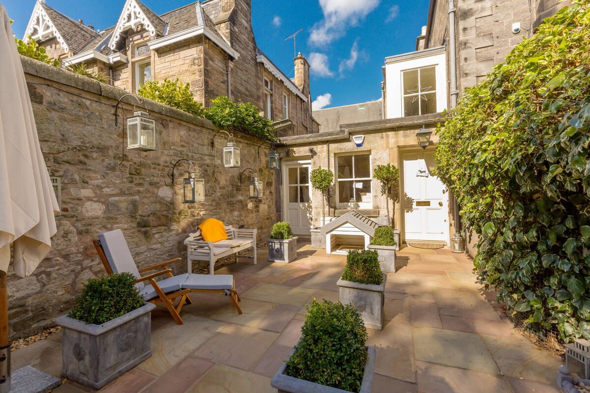 flat for sale in East Savile Road, Edinburgh, Midlothian, EH16