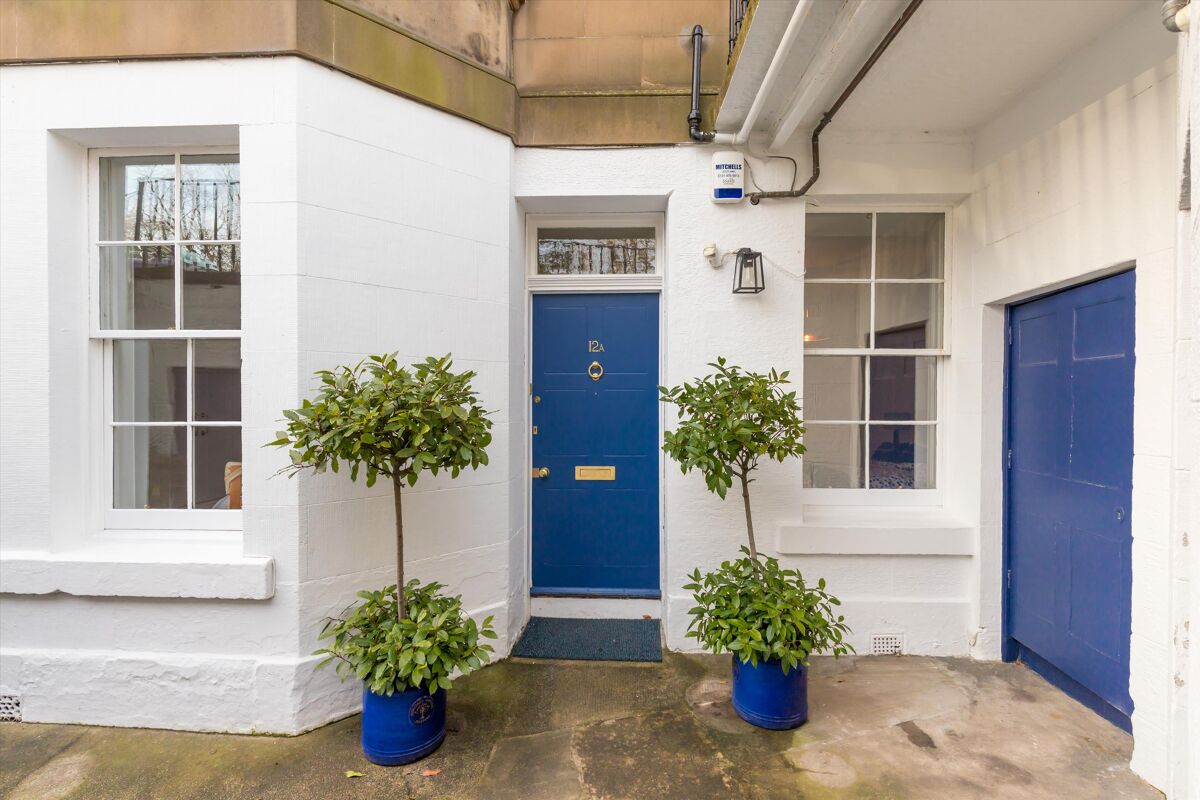 flat for sale in Buckingham Terrace, Edinburgh, Midlothian, EH4