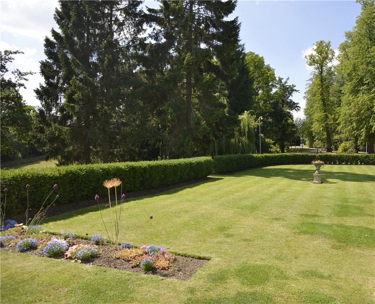 house for sale in Bothwellpark Road, Bothwell, Glasgow, South