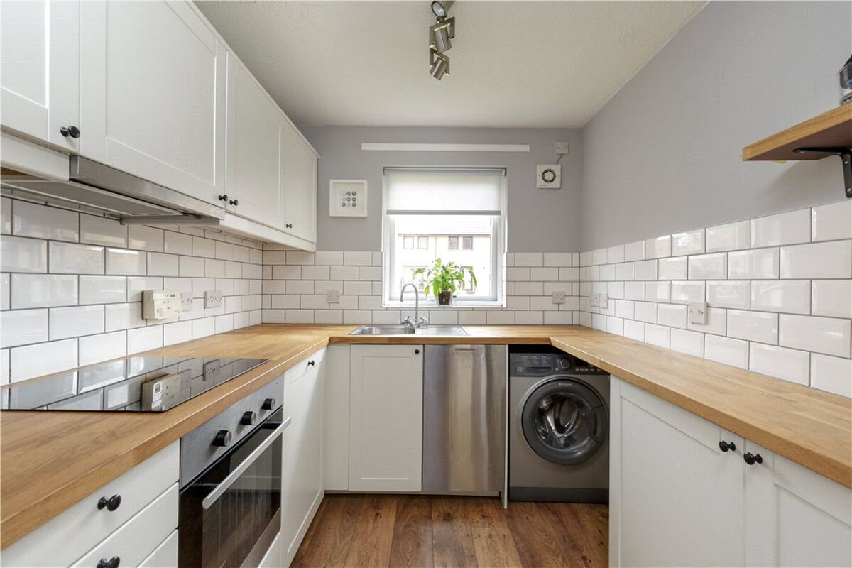 flat for sale in Parkside Terrace, Edinburgh, Midlothian, EH16