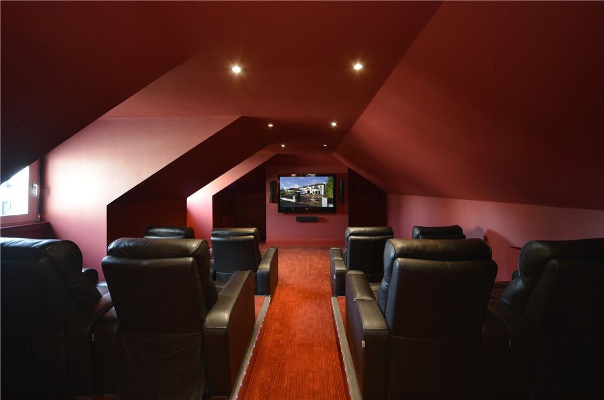 house for sale in Park Drive, Thorntonhall, Glasgow, South Lanarkshire, G74 EDN180053 Knight