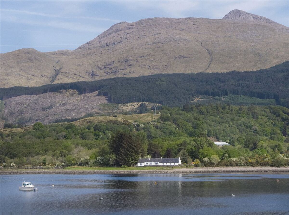 house for sale in Taynuilt, Argyll and Bute, PA35 EDN190015 Knight Frank