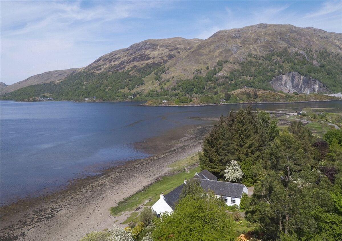 house for sale in Taynuilt, Argyll and Bute, PA35 EDN190015 Knight