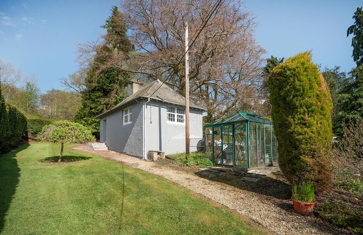 house for sale in Carluke, South Lanarkshire, ML8 EDN190039 Knight