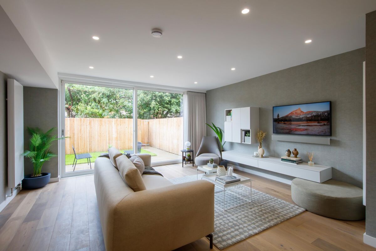 townhouse for sale in Craigleith Road, Edinburgh, Midlothian, EH4