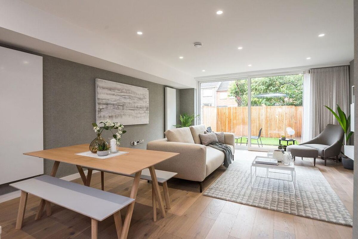 townhouse for sale in Craigleith Road, Edinburgh, EH4 ENH012080161