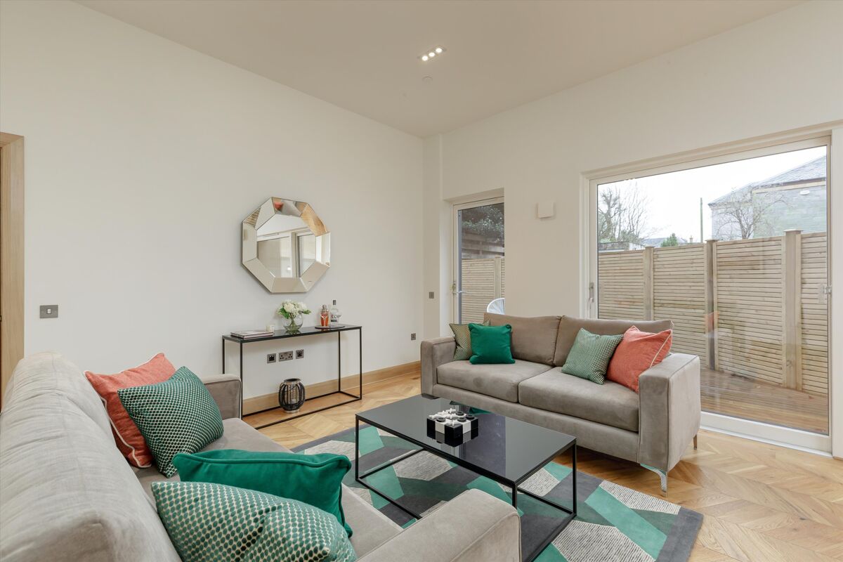 flat for sale in Ettrick Road, Edinburgh, Midlothian, EH10