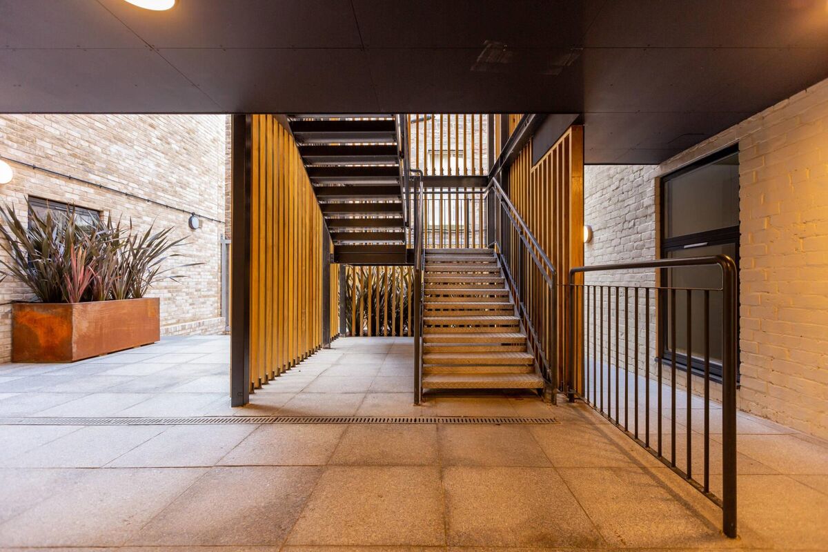 flat for sale in Union Street, Edinburgh, Midlothian, EH1