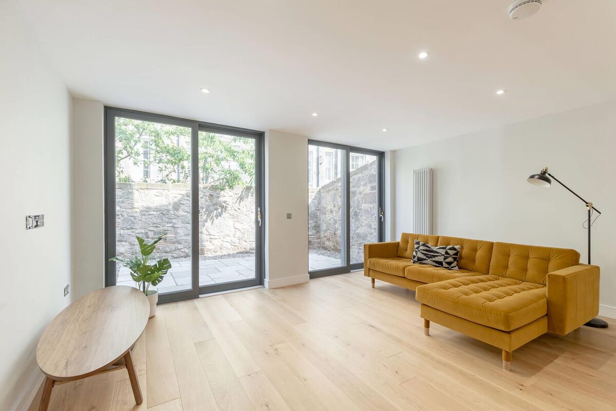 house for sale in Broughton Place Lane, Edinburgh, Midlothian, EH1