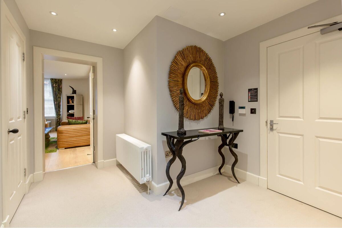 flat for sale in Rutland Square, Edinburgh, Midlothian, EH1 ENH190096