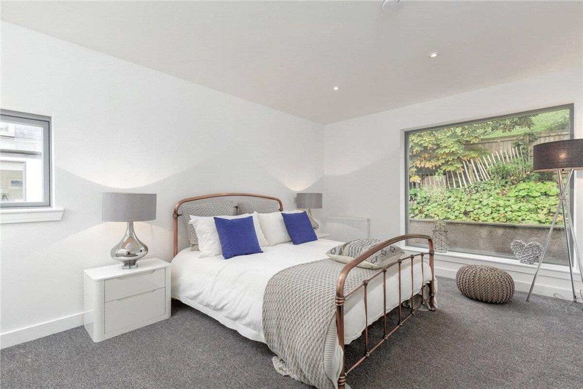 house for sale in Underwoods Grove, Edinburgh, Midlothian, EH13