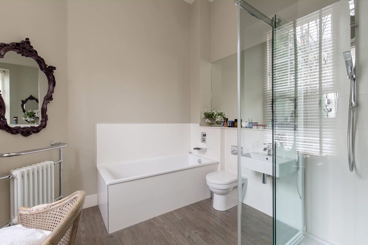 flat for sale in Rutland Square, Edinburgh, Midlothian, EH1 ENH190112