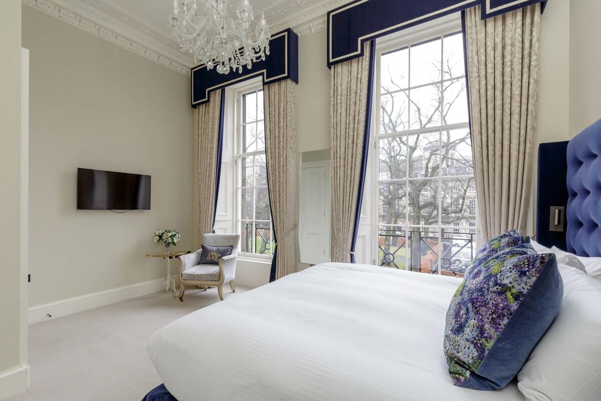 flat for sale in Rutland Square, Edinburgh, Midlothian, EH1 ENH190113