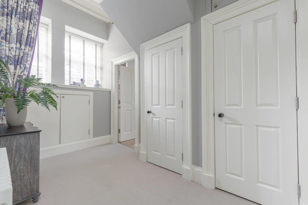 flat for sale in Rutland Square, Edinburgh, Midlothian, EH1