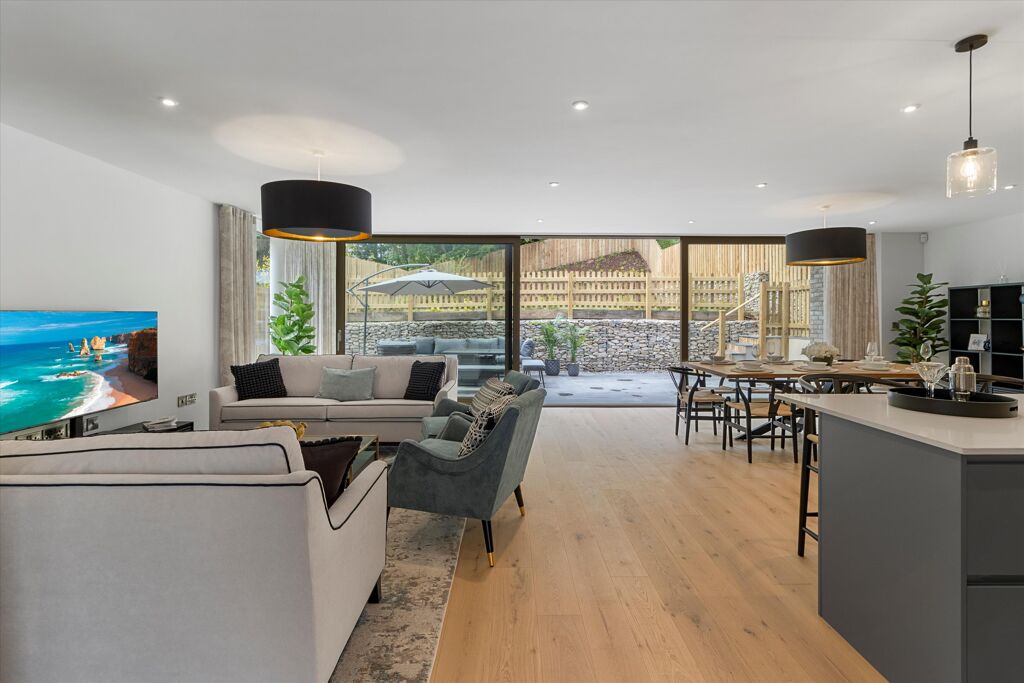 Image of Babbacombe Road, Torquay, Devon, TQ1