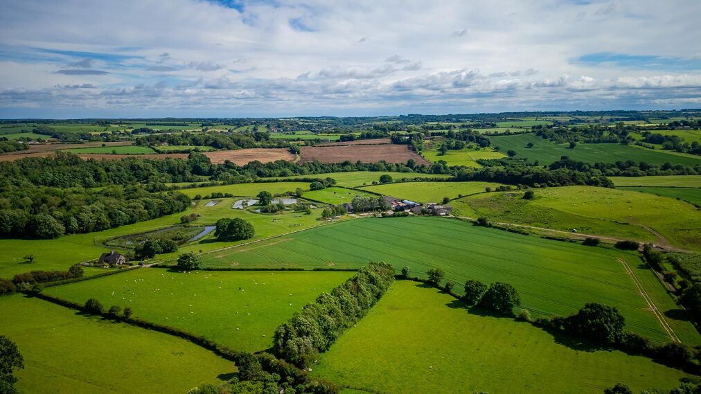 Image of Carlshead Farm, Paddock House Lane, Sicklinghall, Wetherby, North Yorkshire, LS22 4BJ