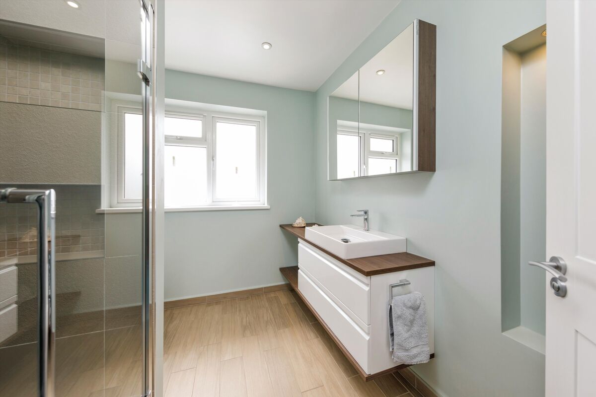 house for sale in Hermitage Close, Claygate, Esher, Surrey, KT10