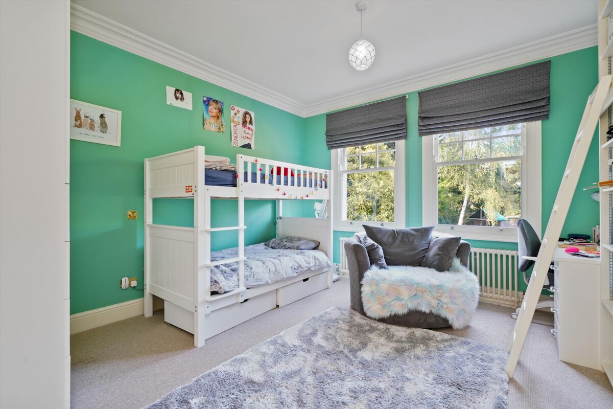 house for sale in Littleworth Common Road, Esher, Surrey, KT10