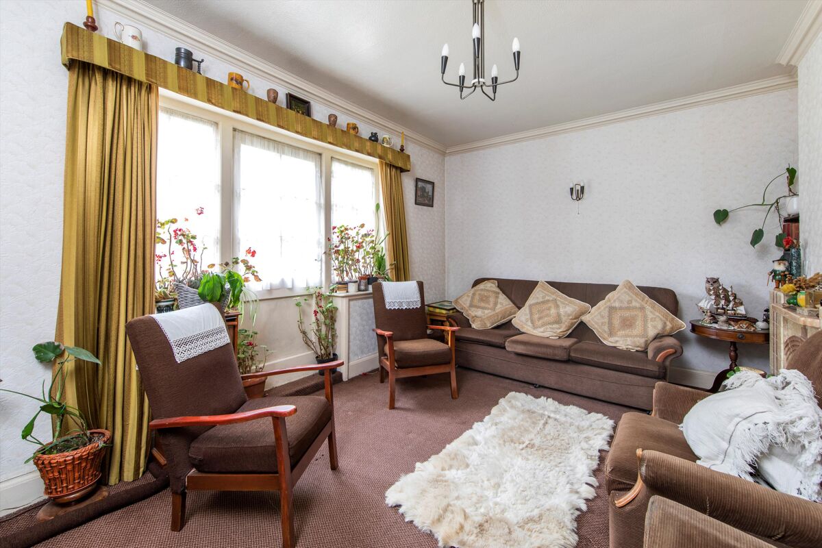 house for sale in Lower Green Road, Esher, Surrey, KT10. ESH012046728