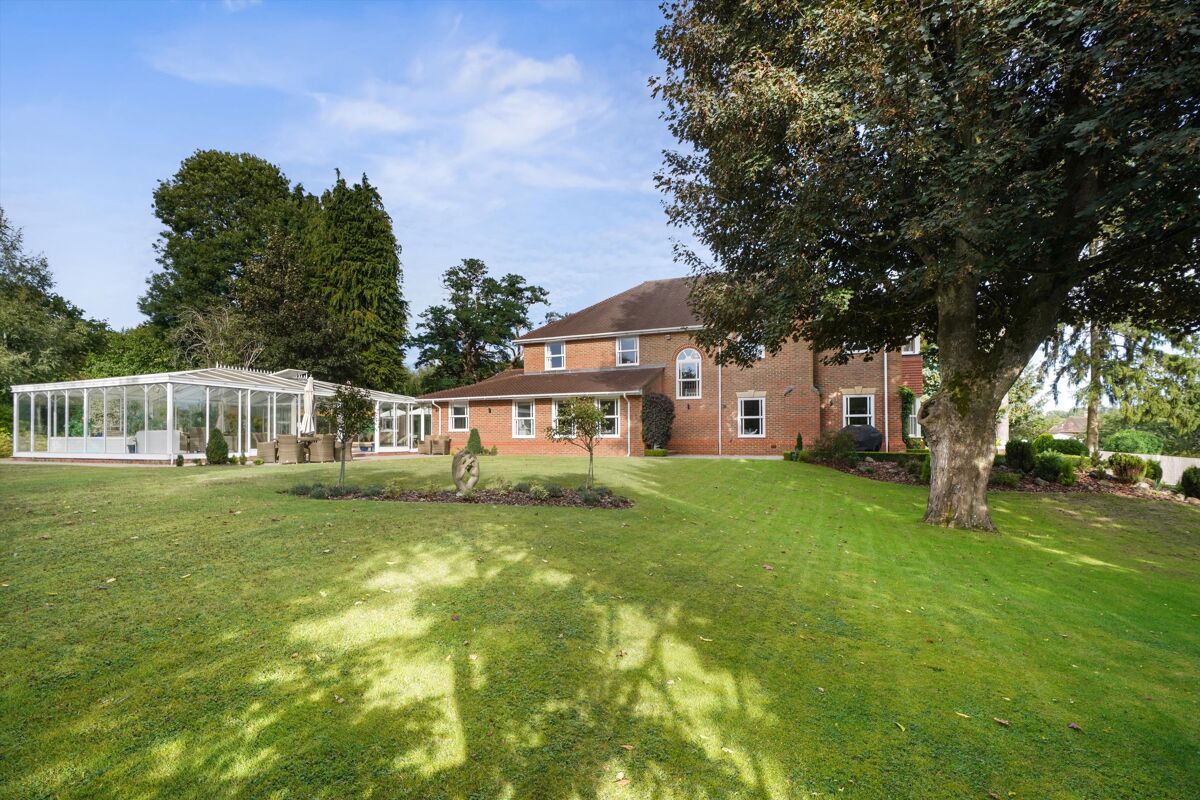 house for sale in Furze Hill, Kingswood, Tadworth, Surrey, KT20