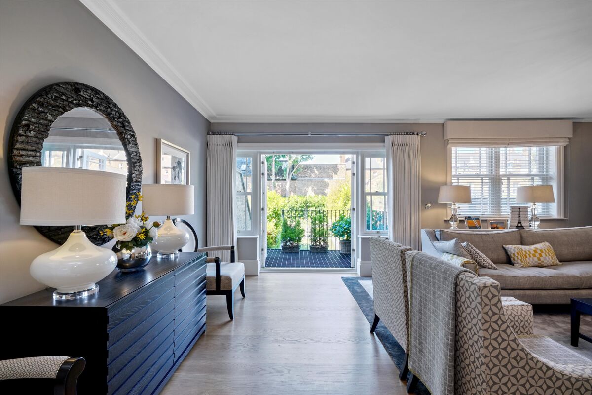 house for sale in Palace Road, East Molesey, Surrey, KT8 ESH012100343