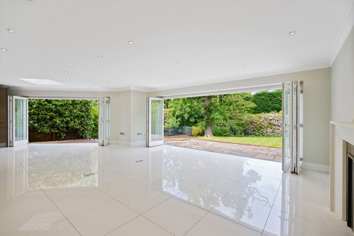 house for sale in Hillview Road, Claygate, Esher, Surrey, KT10