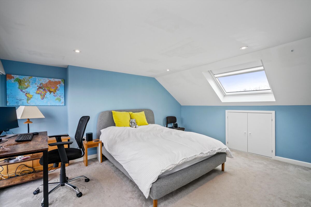 house for sale in Hampton Court Avenue, East Molesey, Surrey, KT8