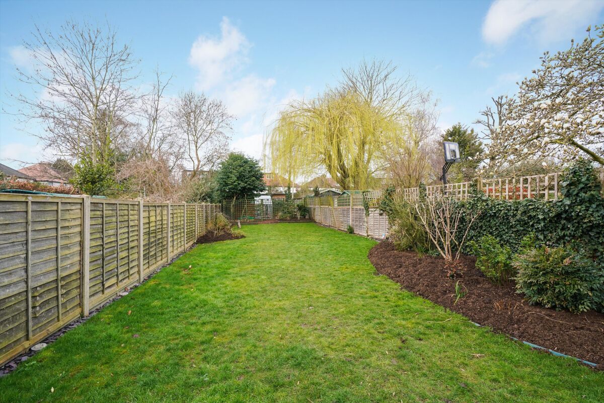 house for sale in Hampton Court Avenue, East Molesey, Surrey, KT8