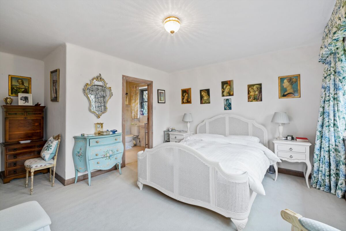 house for sale in Blackhills, Esher, Surrey, KT10 ESH012176048 Knight Frank