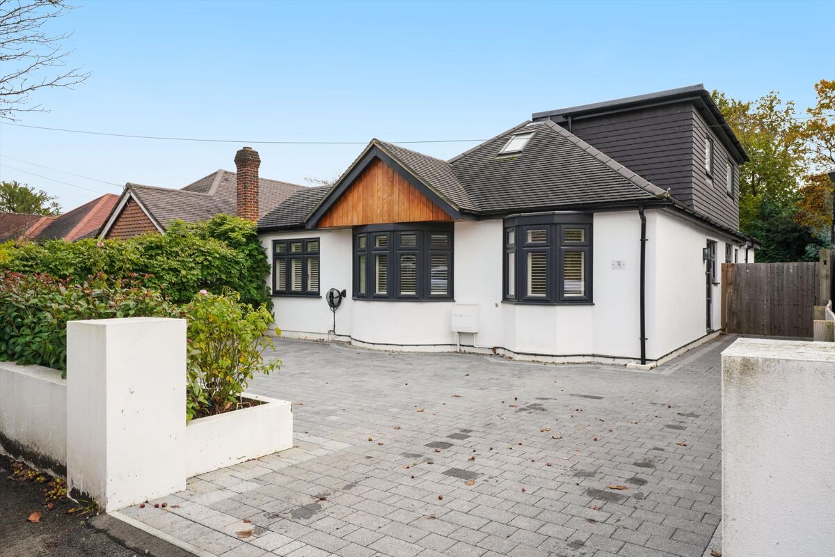 bungalow for sale in The Woodlands, Esher, Surrey, KT10 ESH012189774