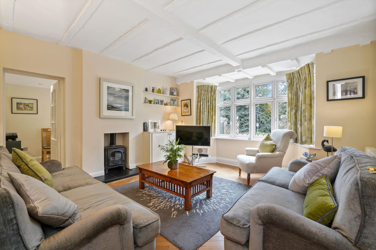 house for sale in Lower Green Road, Esher, Surrey, KT10 ESH012191717