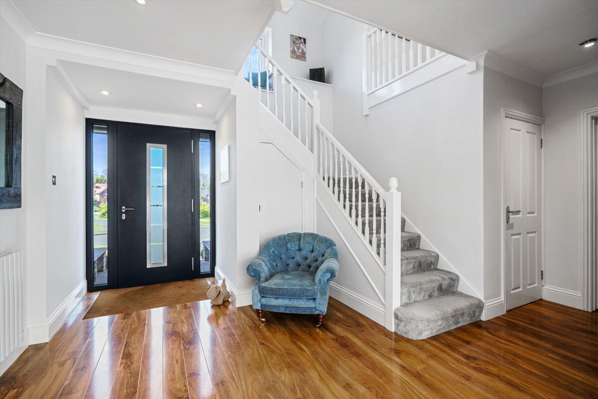 house for sale in Cherry Orchard, Ashtead, Surrey, KT21 ESH012193794