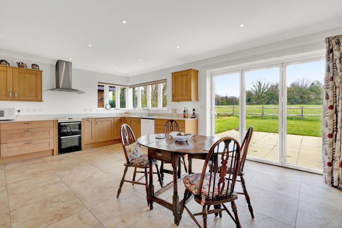 house for sale in Oaken Coppice, Ashtead, Surrey, KT21 ESH012212889